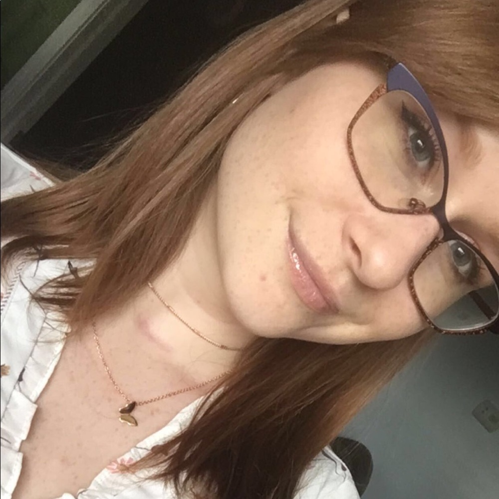 Meet your Posher, Lacy